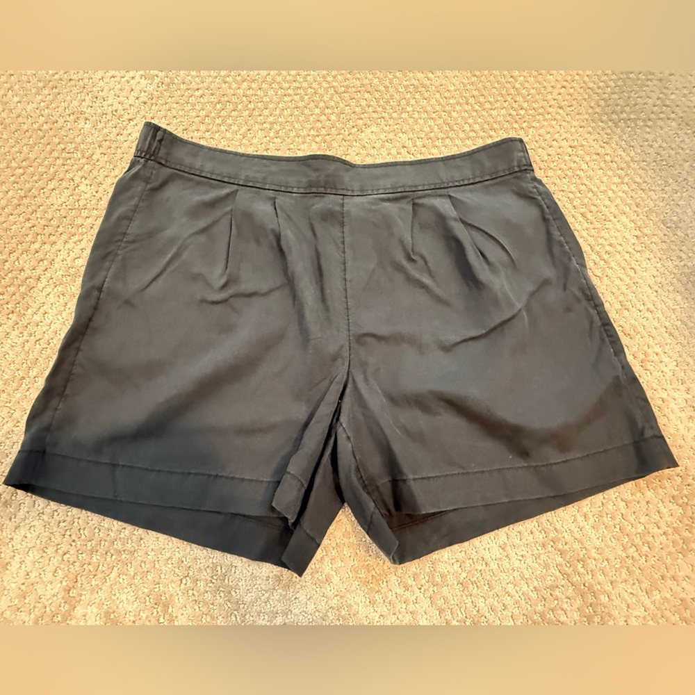 Vineyard Vines Charcoal Shorts